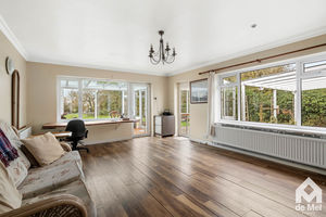 Photo 12- click for photo gallery